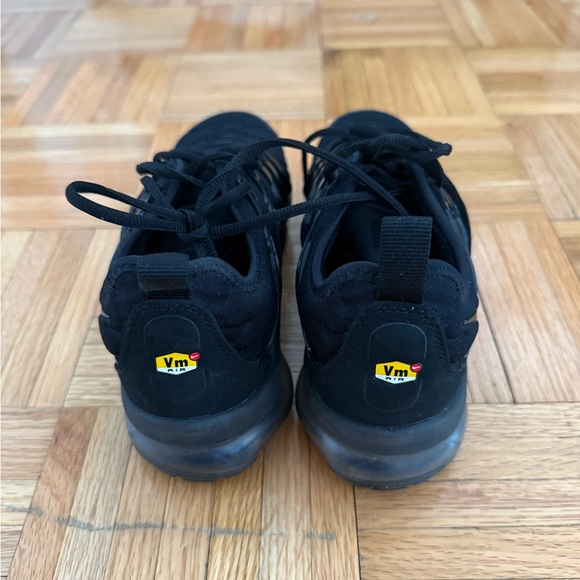 Nike Vapormax Plus - Picture 3 of 5